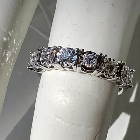 New beautiful diamond 14K white gold ring - Picture 11 of 15